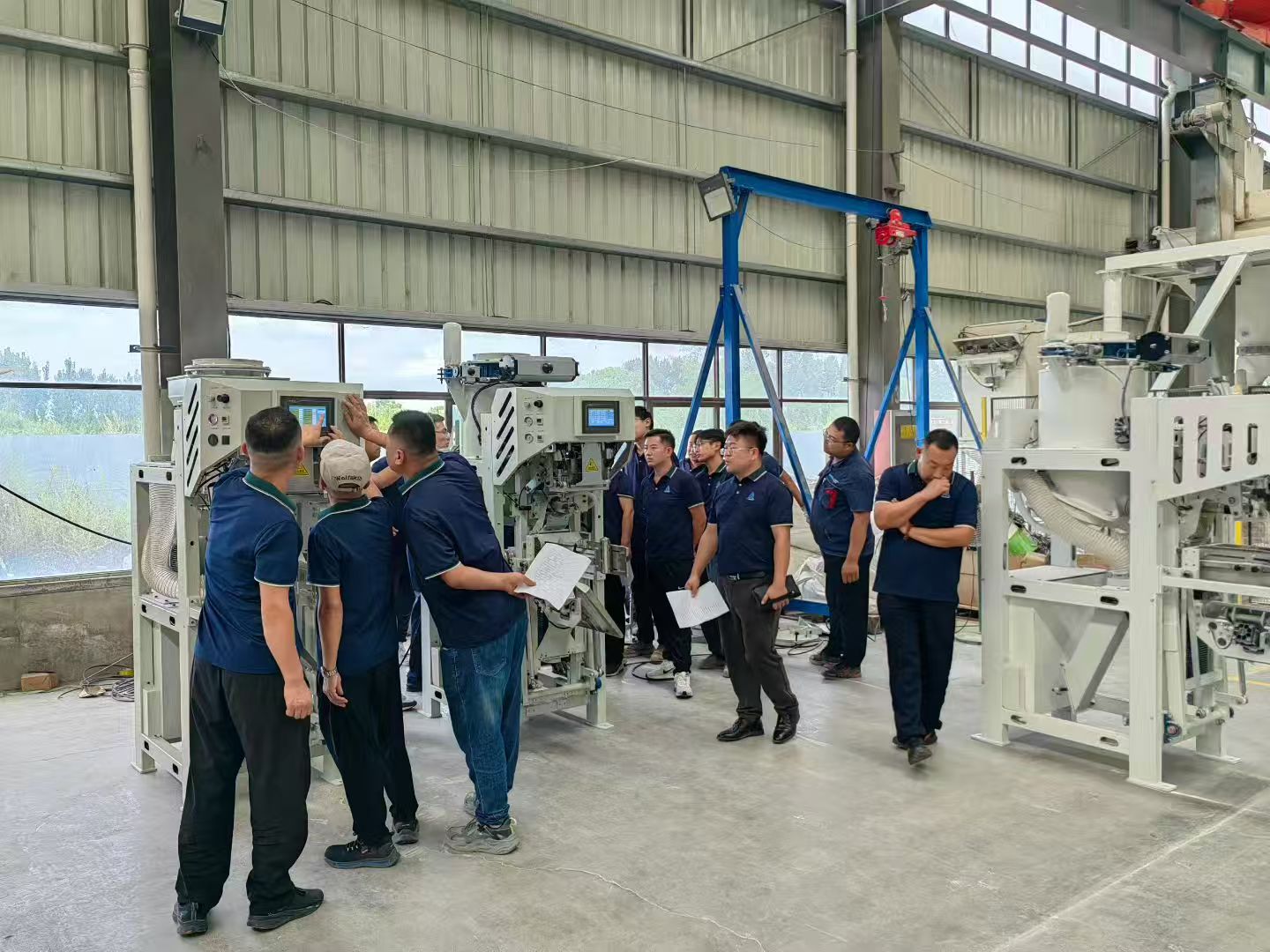 ɰ�����ӷ۰�װ��